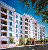 Parathyroid patients stay at the Courtyard by Marriott in Tampa.