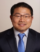 Hyunsuk Suh, MD, FACS; Hyun Suh, MD of the Suh Robotic Scarless Thyroid Surgery Center.